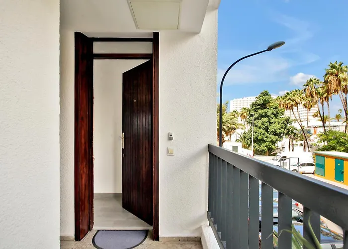 One Bedroom Alex Near The Apartamento Costa Adeje (Tenerife)