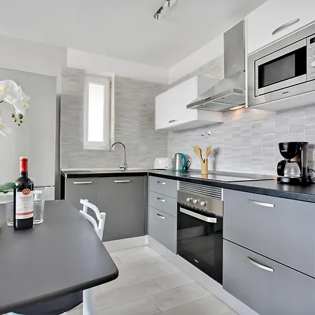 Apartman One Bedroom Alex Near The *